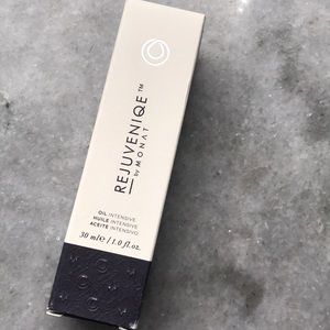 Monat rejuveniqe oil
